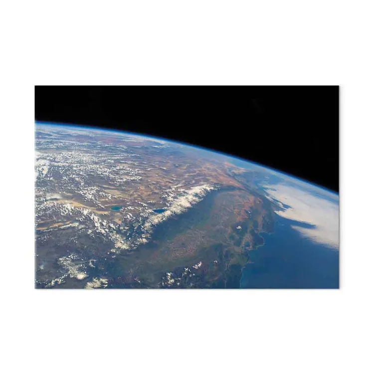 Satellitfoto av kontinent och hav - bild av jorden från rymden