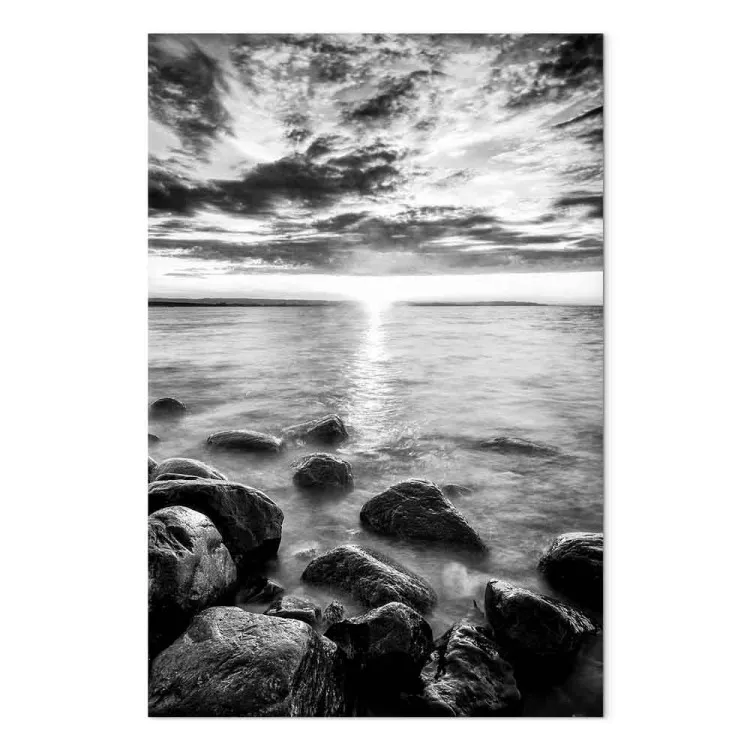 Skandinavisk morgon (1-del) vertikal - soluppgång över havet