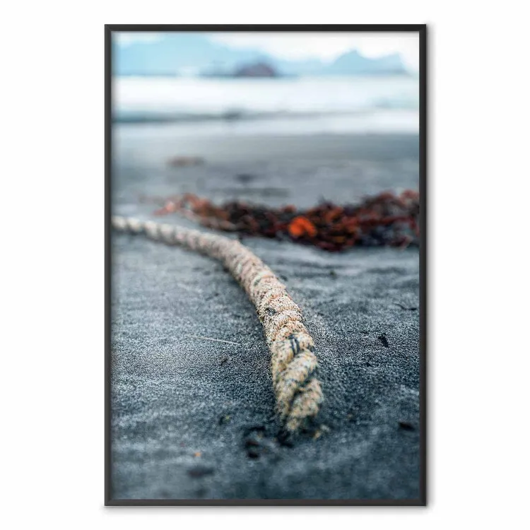 Kryssningens minne - mörk strand och båtlinje