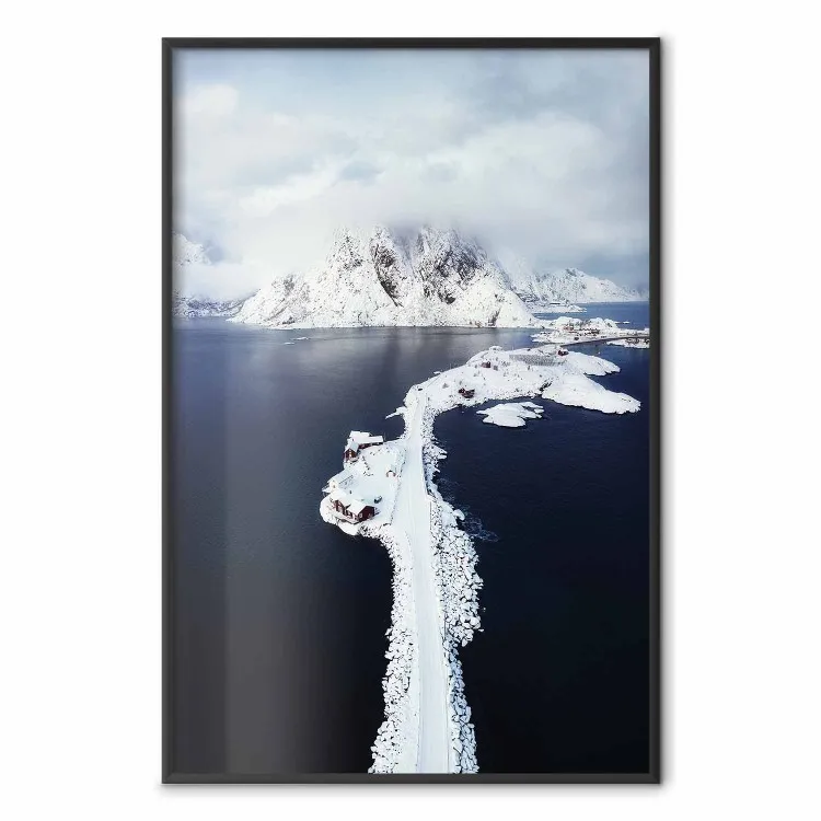 Fjordväg - berg och panoramautsikt i Norge