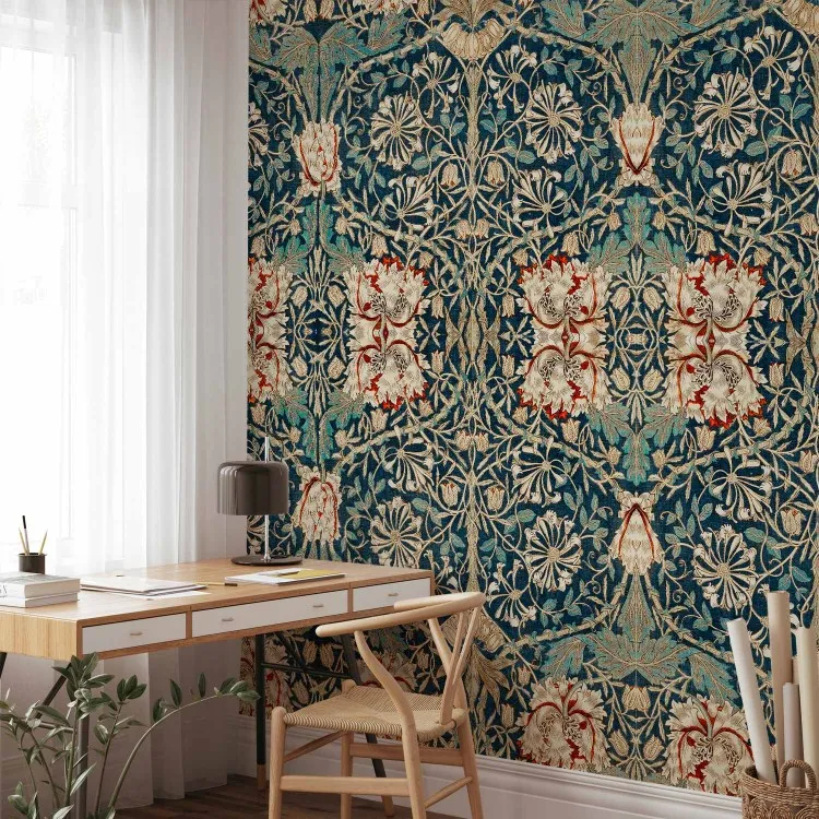 Symmetri med blommor - eklektisk mosaik med naturligt ornament
